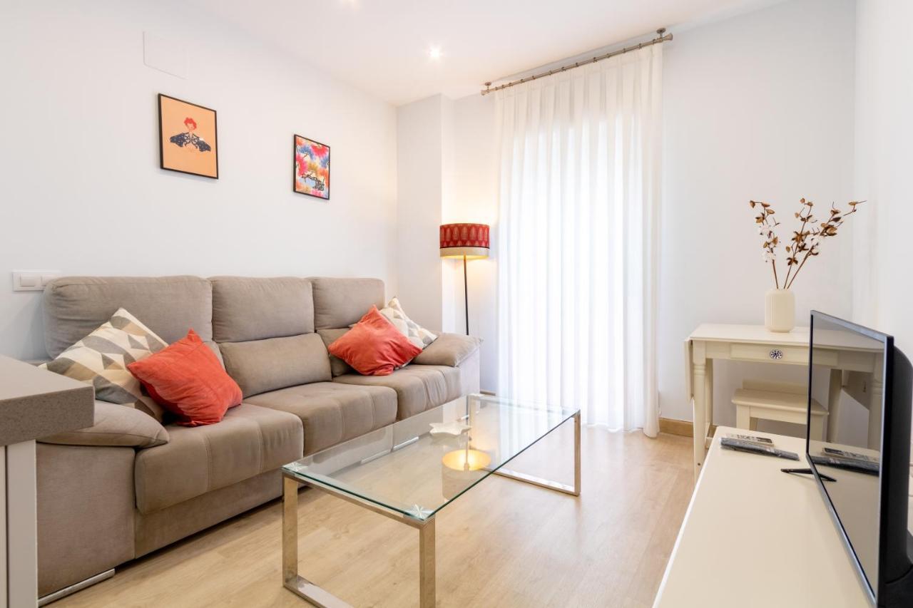 Charming 2 Bedroom Apartment Triana Bridge By Ocityzen Sevilla Exterior foto