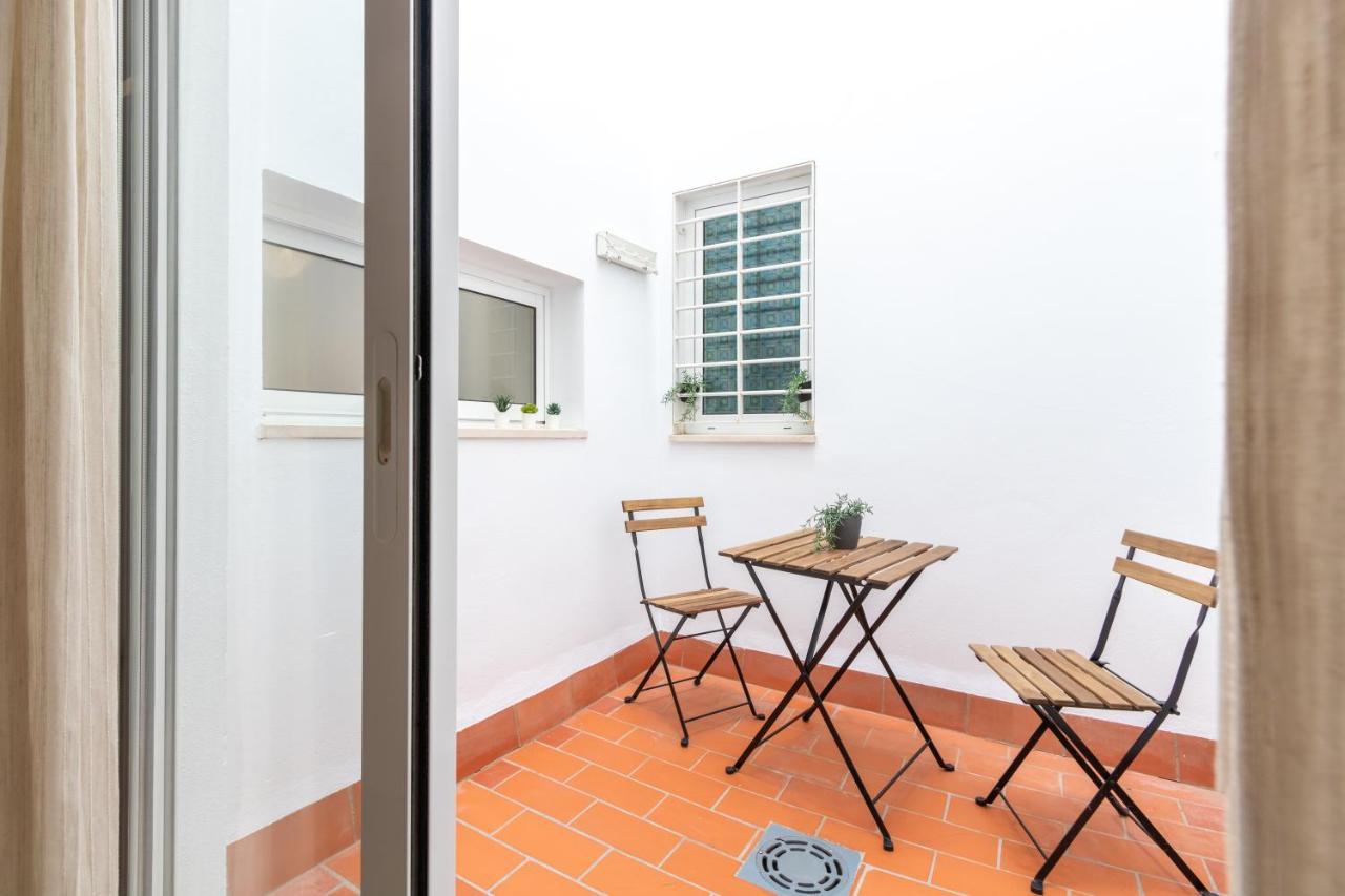 Charming 2 Bedroom Apartment Triana Bridge By Ocityzen Sevilla Exterior foto